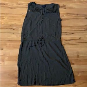 Final (must go)-Gap olive summer dress